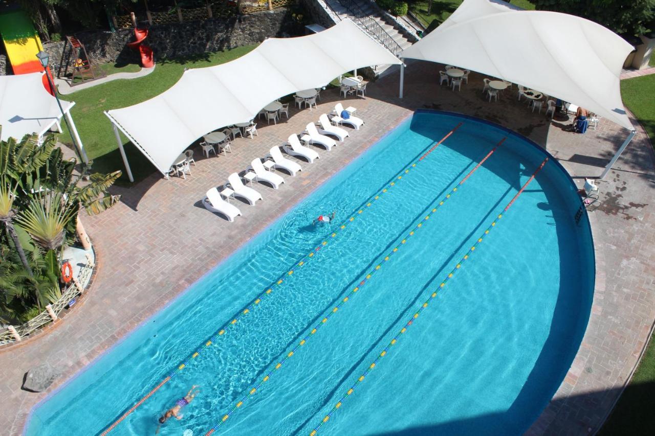 Hotel Coral Cuernavaca Resort & Spa เตมิกซ์โก ภายนอก รูปภาพ